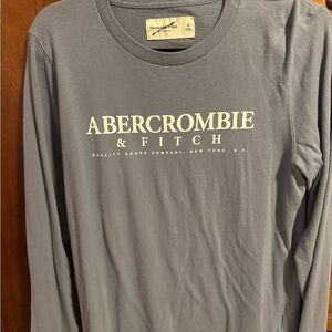 Abercrombie & Fitch Long Sleeve Gray Tee